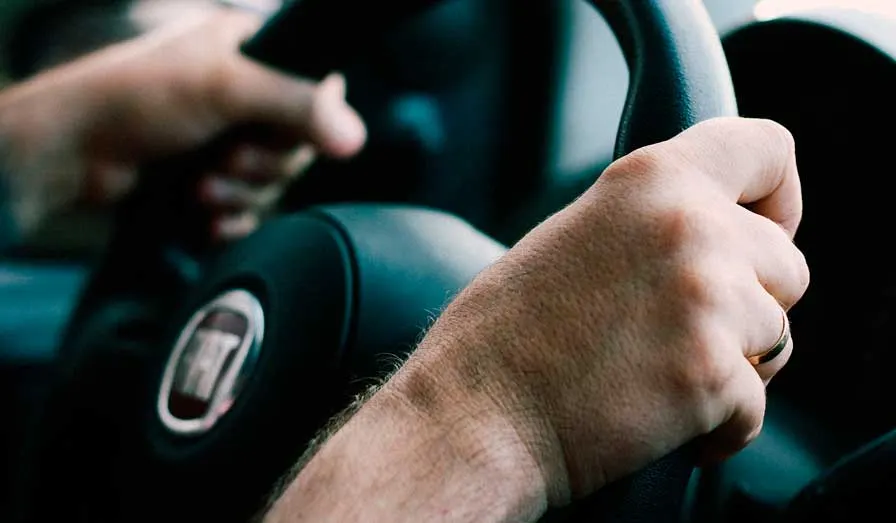Cómo saber las multas de un automóvil en Chile